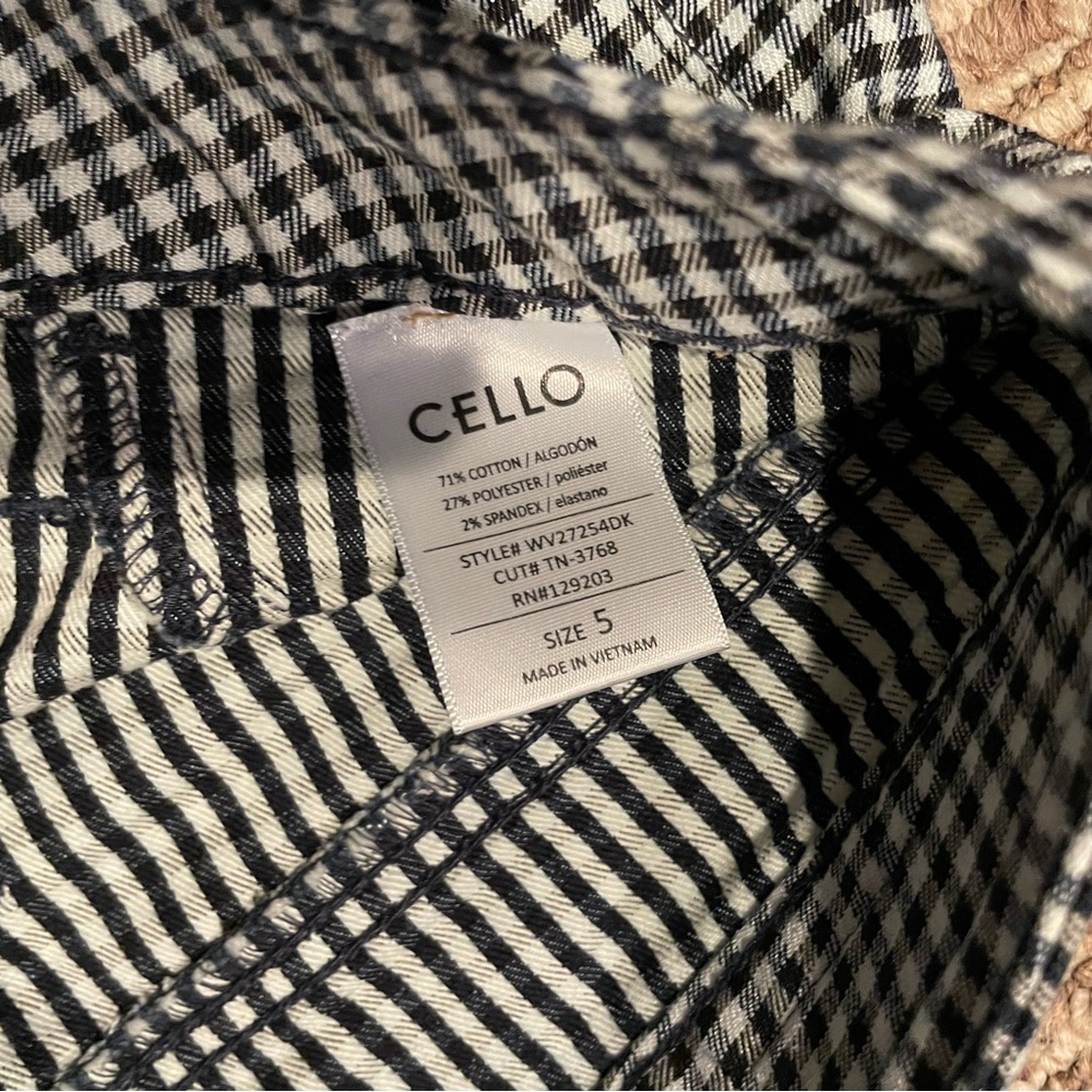 Checkered Pants - Picture 5 of 6